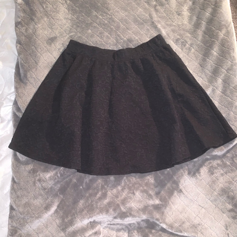 BOGO WHEN BUNDLED!! Black Lace Pattern Skirt